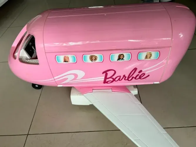Avião da Barbie (original)