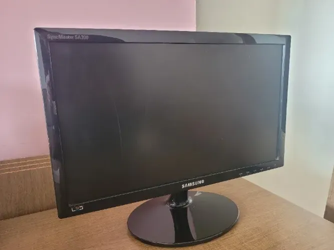monitor led Samsung Syncmaster SA300 18,5 polegadas