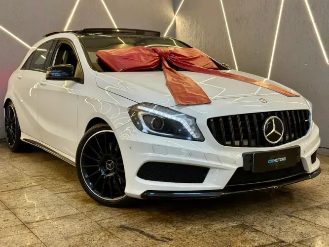 Mercedes-Benz A-250 2.0 TB Hatch 2015