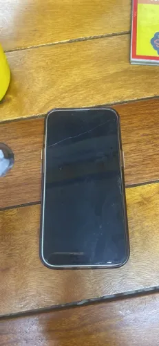 iPhone 16e