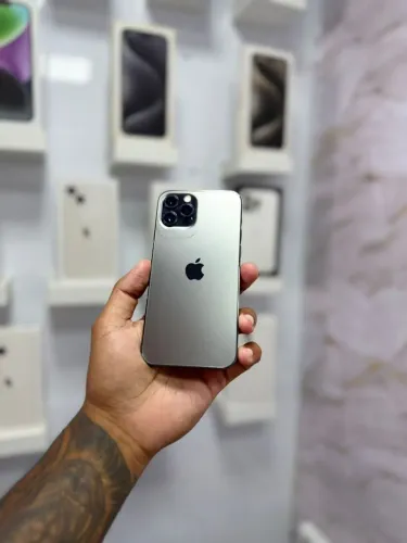 IPHONE 12 PRO 128GB GRAFITE<br>R$ 2.250,00