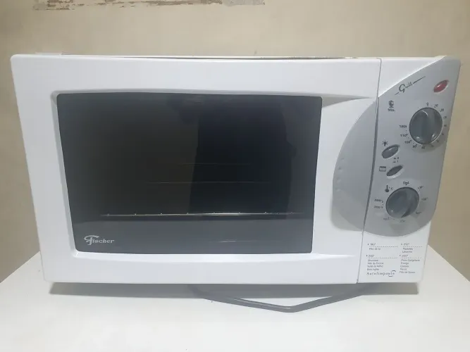 Forno elétrico Fischer branco usado