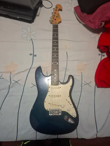GUITARRA MEMPHIS MG-30 BY TAGIMA