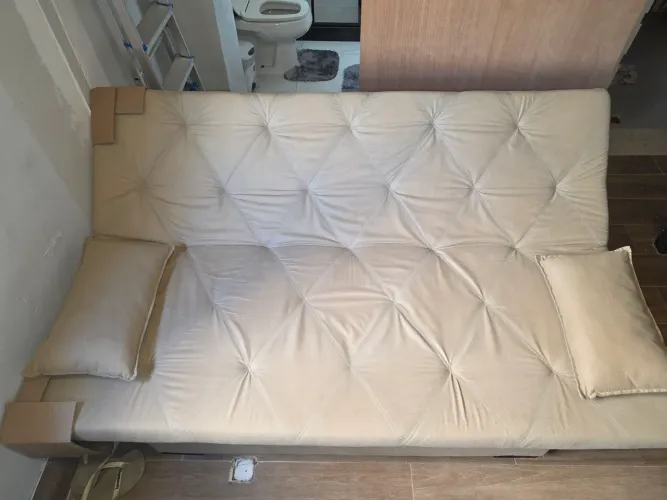 SOFA CAMA COM BAU, 3 MESES DE USO!