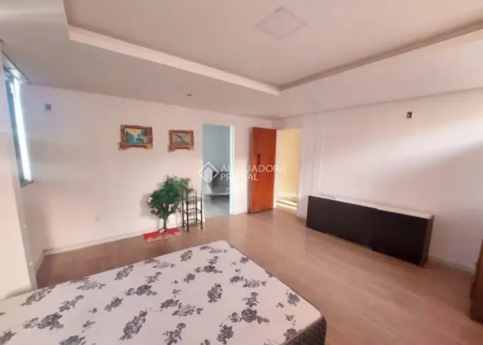 Auxiliadora Predial aluga Studio mobiliado no bairro Carvoeira - Florianopolis