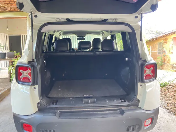 Jeep Renegade Sport 1.8 4X2 Flex 16V Aut. 2016