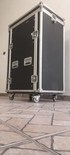 Vendo case profissional
