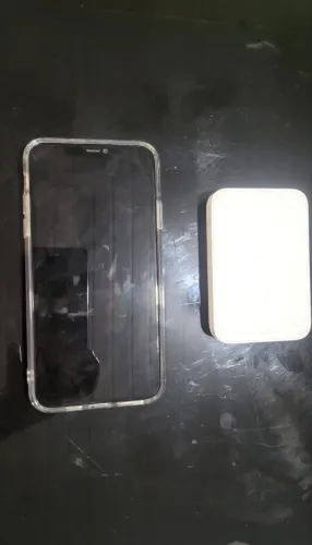 iPhone 11 PRO MAX 256 gigas