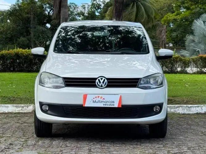 Volkswagen Fox 1.6 MI I Motion Total Flex 8V 5P 2014