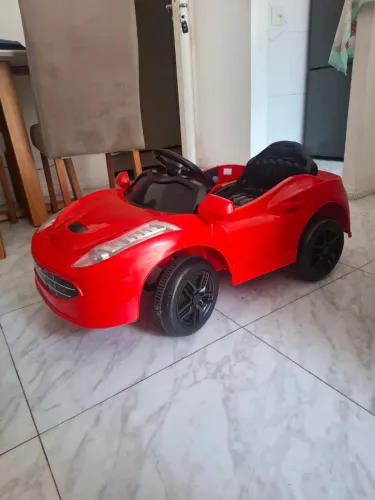 Carro elétrico infantil controle remoto e manual