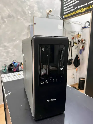 Vende-se CPU 