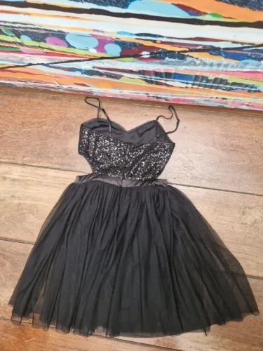 Vestido festa marca Forever21