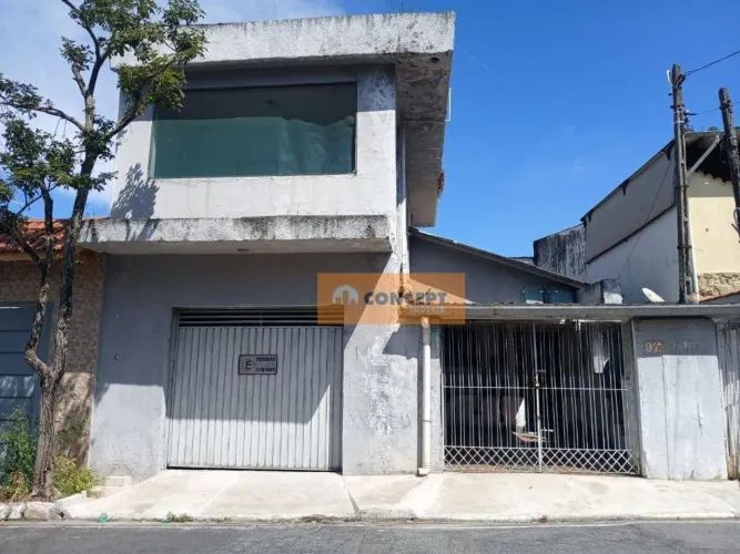 Sobrado com 6 dormitórios à venda, 284 m² por R$ 700.000,00 - Vila Maria Rosa - Ferraz de 