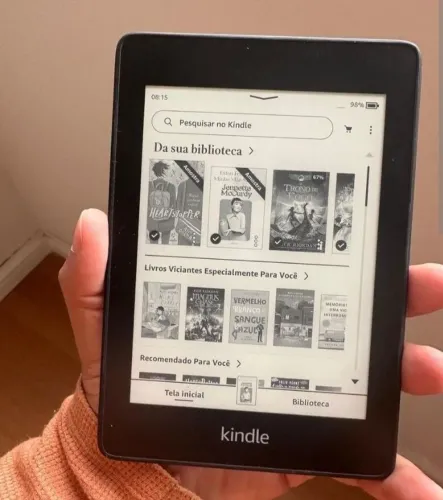 Kindle 10° geração 8gb com iluminação + película + case magnetica