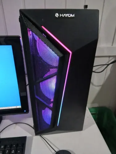 Pc Gamer com monitor