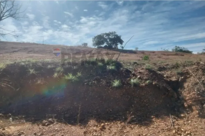 "Terreno de 1.000m² em Cond. Fechado em Jequitibá"