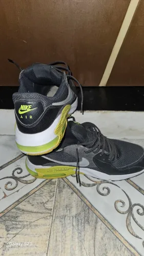Lindo tênis da nike air max