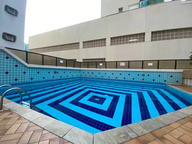 Apartamento com 2 dormitórios à venda, 75 m² por R$ 650.000,00 - Pitangueiras - Guarujá/SP