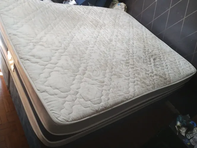 vendo colchão com massageador