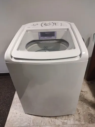 Máquina de lavar roupa Eletrolux 13 kg LES13