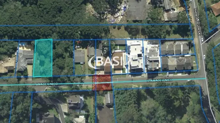 Ótimo Terreno ZR3 à venda no Mossunguê, a poucos metros da Paulo Gorski