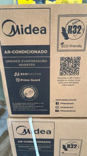 Vendo ar condicionado novinho nunca usado, pronto pra instalar