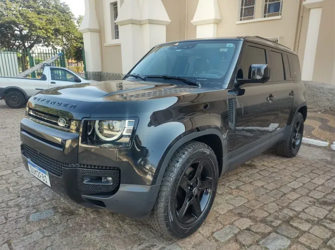Land Rover Defender 110 2.0 Turbo SE SI4 AUT 2022