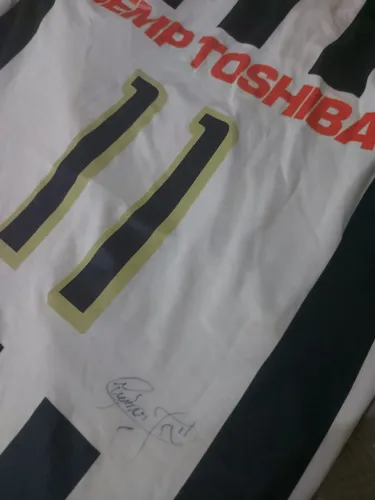 Camisa Santos 2009 Oficial Umbro Assinada pelo Neymar Jr.