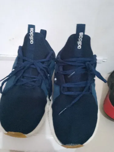 Tênis Adidas azul marinho número 39 unisex