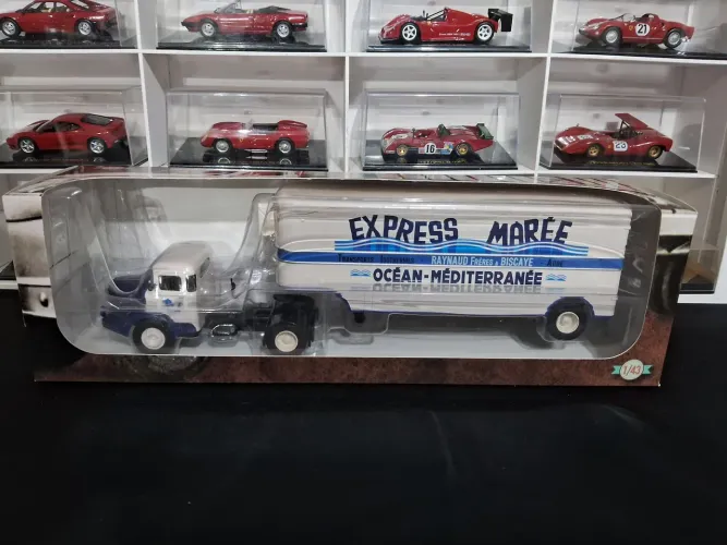 Miniatura Caminhão Articulado Escala 1 43