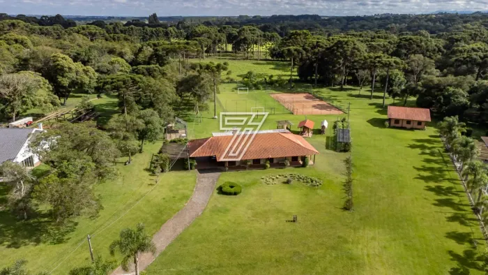 Chácara São Jose dos Pinhais 21.599 m2 com 4 suites 4 vagas garagem