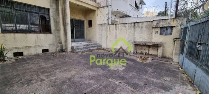 Sobrado com 3 dormitórios à venda, 300 m² por R$ 1.050.000,00 - Aclimação - São Paulo/SP