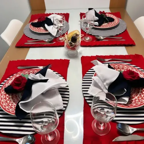 Mesa posta a sua escolha 