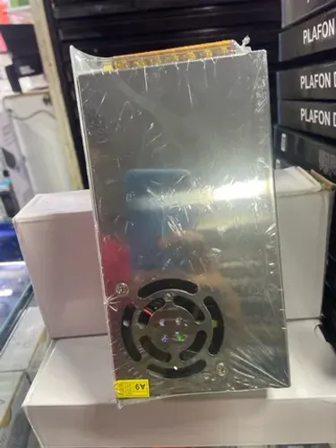Fonte 20A chaveada input/eletrica 110/220 (nova) 