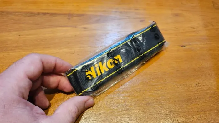 Alça de Pescoço Original Nikon para Câmeras SLR