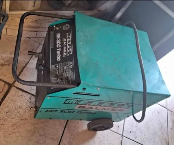 Maquina solda 300 ah