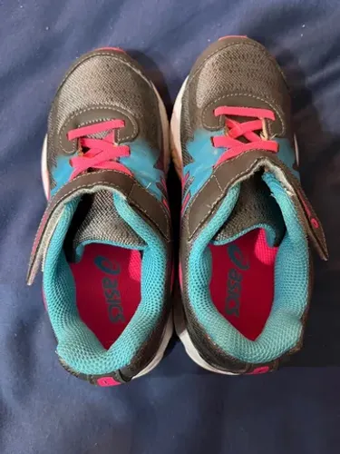 Tênis Asics NOVO