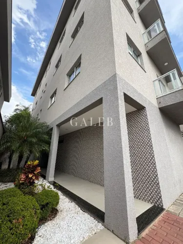 Apartamento à venda no Centro de Atibaia-SP com 2 quartos, 2 salas, 1 banheiro e vaga de g