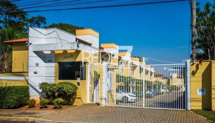 Casa em Condomínio à venda em Campinas-SP, Parque Taquaral: 3q, 1 suíte, 2 salas, 4 banhei