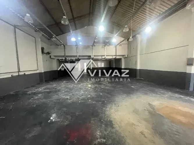 Excelente Galpão no Engenho de Dentro com 500m² Aproximadamente