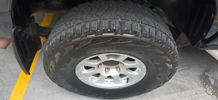 Mitsubishi L200 GLS 2.5 4X4 CD Diesel 2001