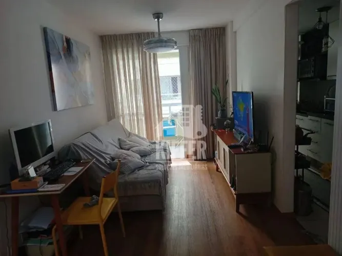 Excelente Apartamento em Pendotiba | 2 Quartos, Suíte e Varanda