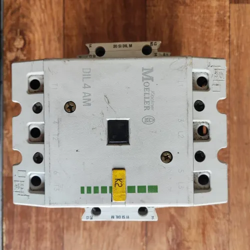 Contator Moeller DIL 4 AM