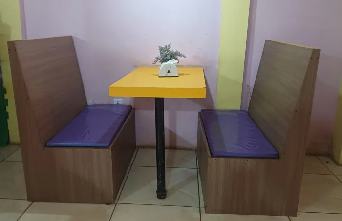 Móveis para acaiteiria
