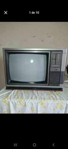 Antiga televisão cores philco Hitachi aceito ofertas