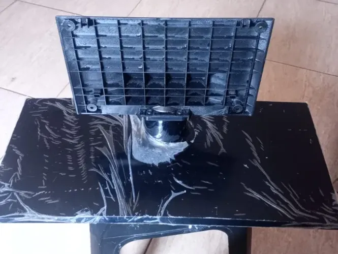 Base Pedestal Tv LG 42/47lv35