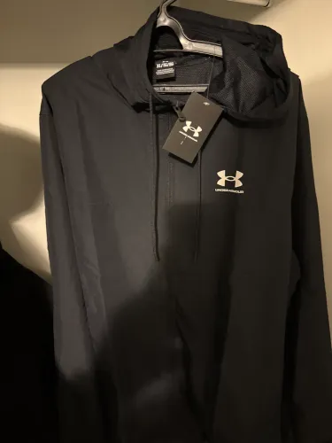 Blusa Corta Vento Under Armour