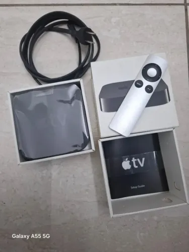Apple TV 3 - Cor: preta 8GB - MD199LL/A