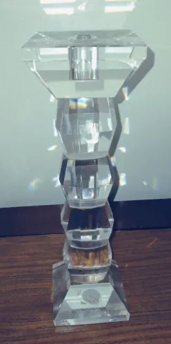 Lindo Castiçal de Cristal