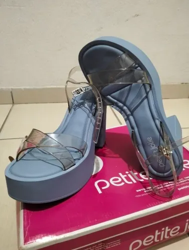Sandália Plataforma Petite Jolie Azul Transparente